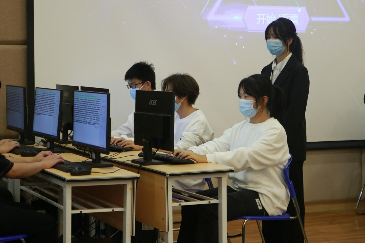 比賽現(xiàn)場