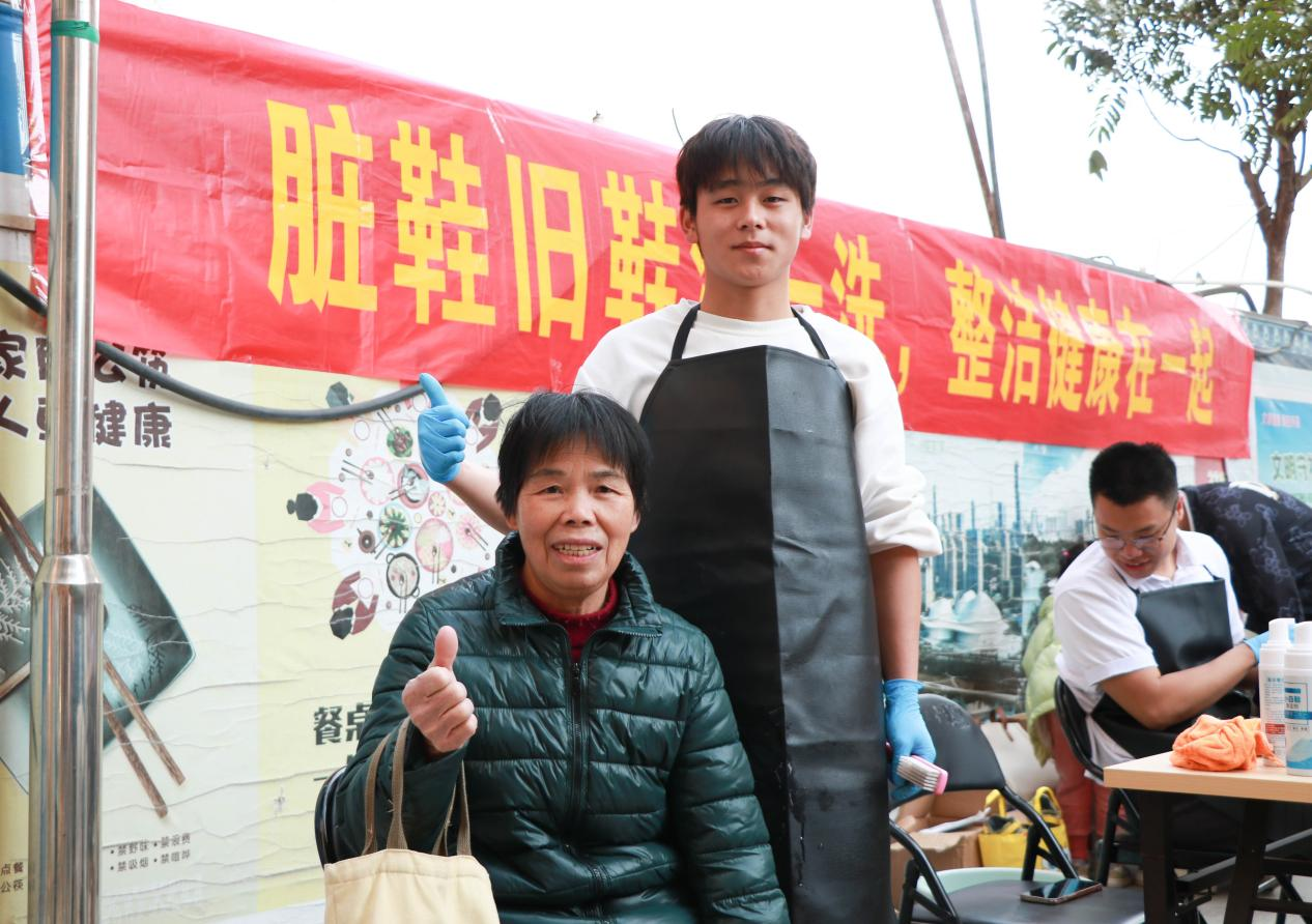 社區(qū)受服務群眾的肯定