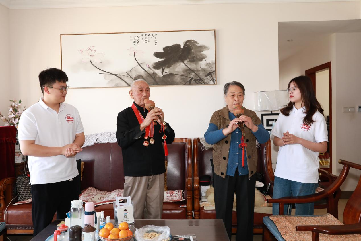 為抗美援朝老戰(zhàn)士送溫暖服務